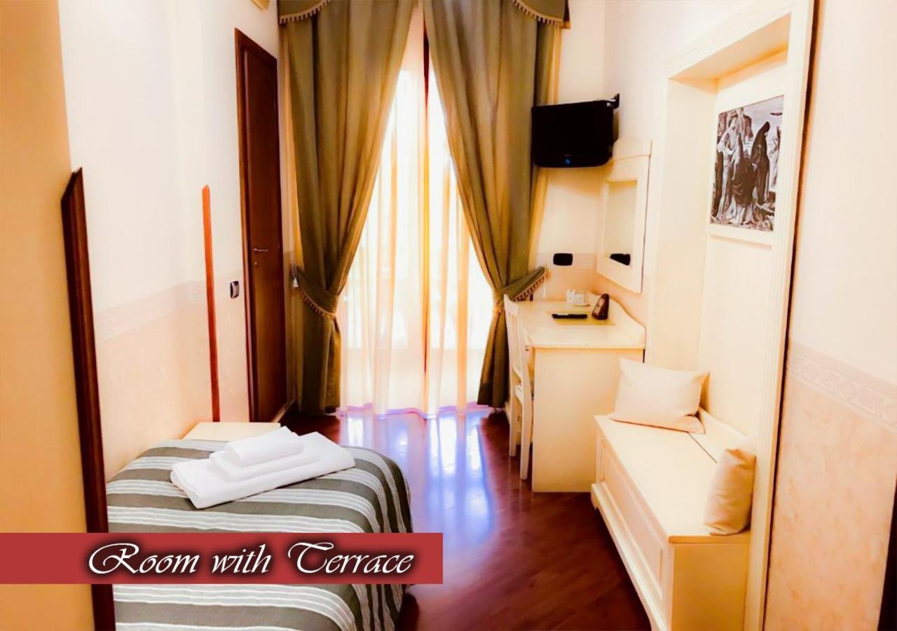 נאפולי Bed & Breakfast Medea מראה חיצוני תמונה
