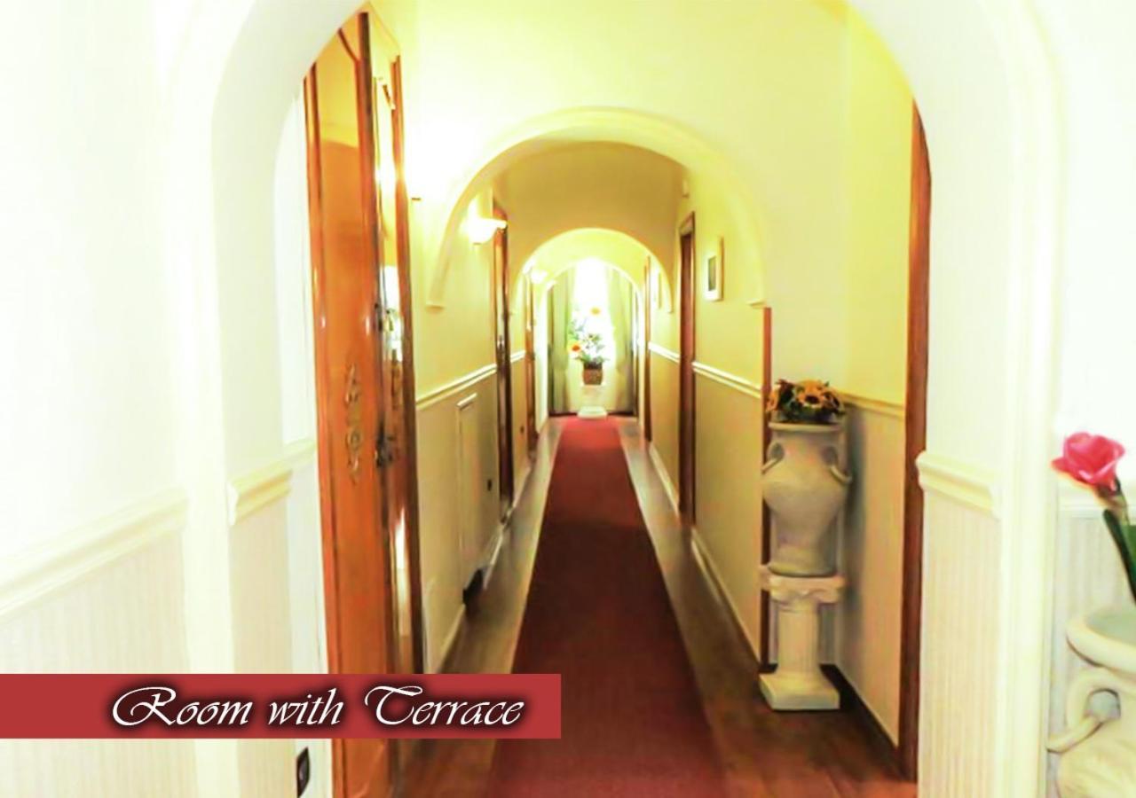 נאפולי Bed & Breakfast Medea מראה חיצוני תמונה