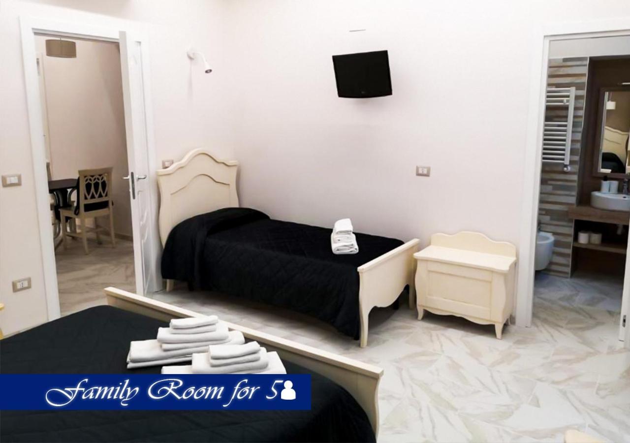 נאפולי Bed & Breakfast Medea מראה חיצוני תמונה